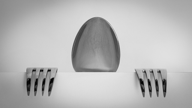 Sådan vælger du det rigtige bestik til din næste fest